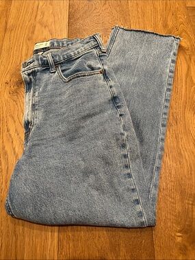 Abercrombie and Fitch Ankle Straight Ultra High Rise, size 30